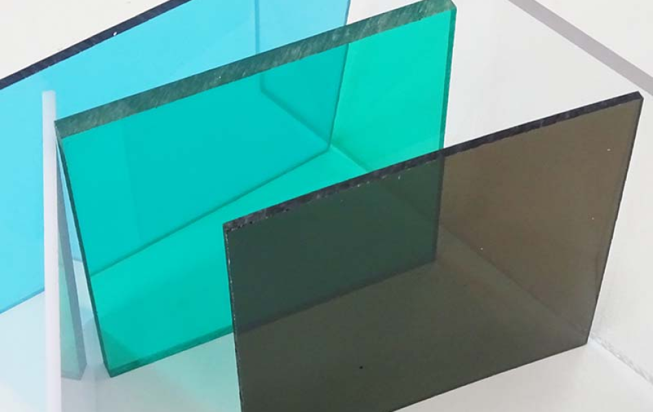 Tấm Polycarbonate Đặc Ultralite