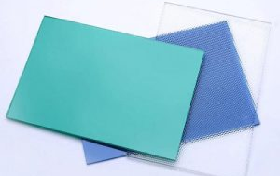 Tấm Polyvista Đặc Ruột