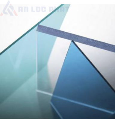 Tấm Polycarbonate Đặc Ultralite